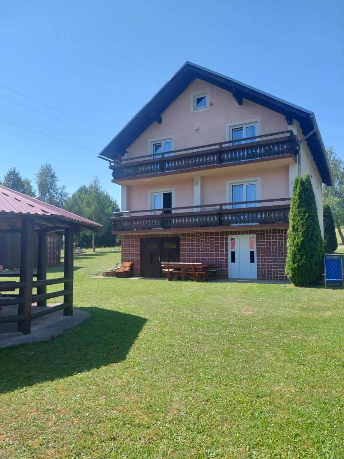 Jelena Hotel Korenica Exterior foto