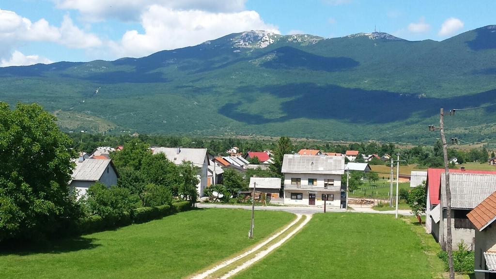 Jelena Hotel Korenica Exterior foto